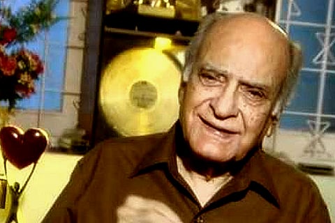 A.K.Hangal: Once an actor, always an actor