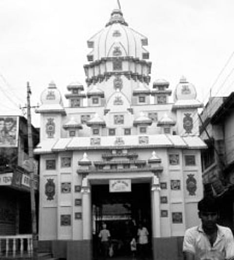 Jatni soaked in Ganesh spirit