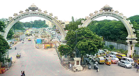 AIADMK councillors debate demolition ‘doldrums’