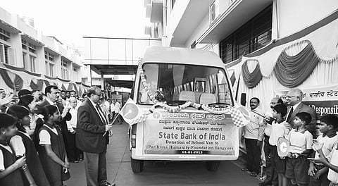 ‘Tooth in eye’ restores sight to man