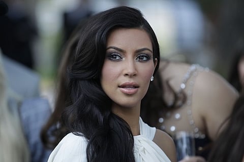 Pregnant Kim fights stretch marks