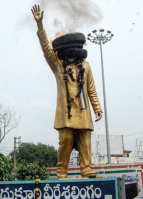 Congress fears annihilation in Andhra