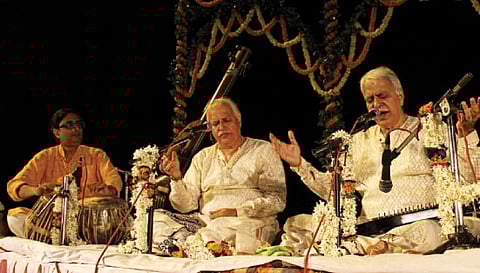 Classicism flows with the Ganges