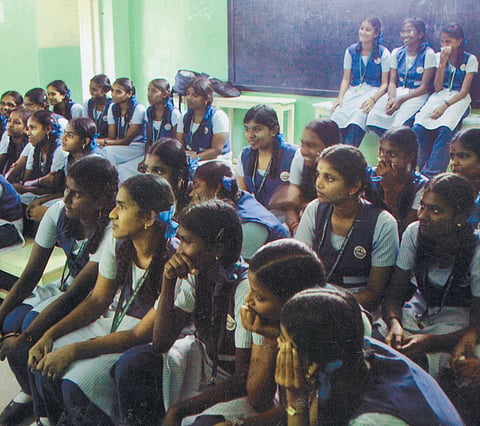Students Form Brigades at World AIDS Day Event