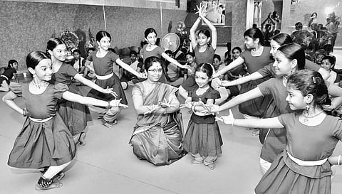 Blending Moves with Modernity