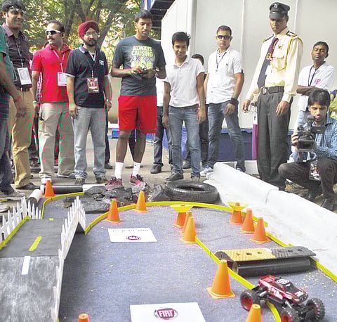 Bopanna Caught on 'Wrong Track'