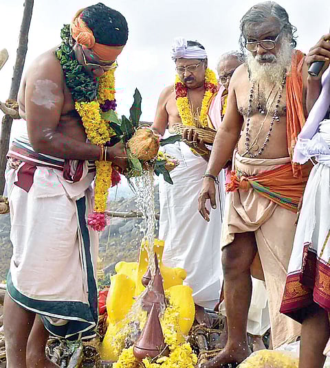 Kumbabishekam at Arungundram temple