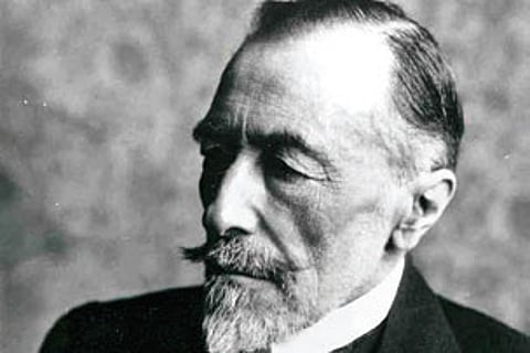 Reading can be a game