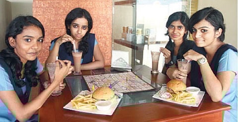 A gaming Cofi shop in town