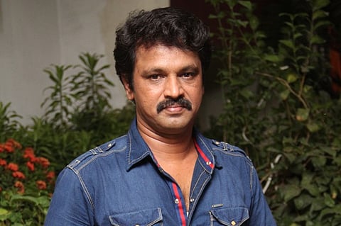 Director Cheran launches his website