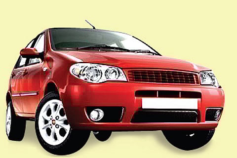 Delhi’s poor deprived of homes as babus buy cars