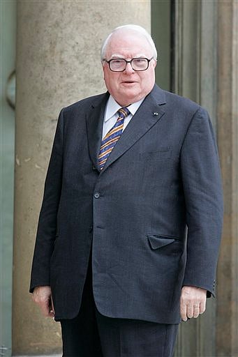 French ex-Prime Minister Pierre Mauroy dead at 84