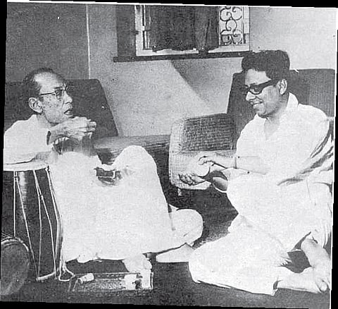 Master who learnt from beggar, baul