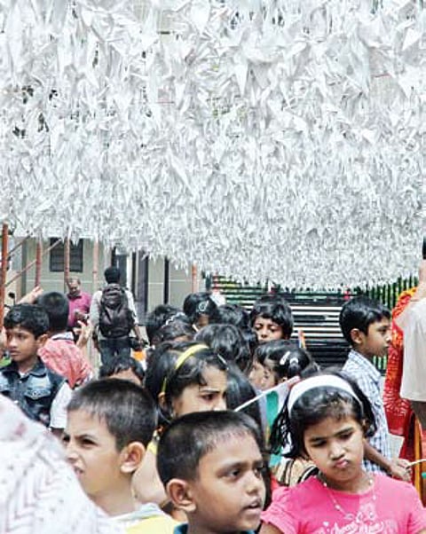 Paper crane tribute to Hiroshima victims