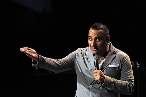 Comedian Russell Peters Slams Aamir Khan’s Review of AIB Roast