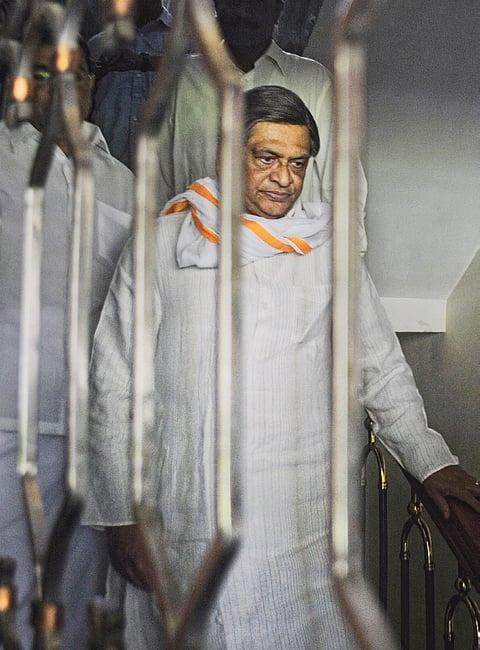 Karnataka sun sets for Krishna