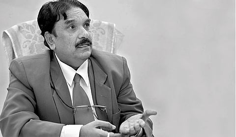 Doing his bit for polyglots