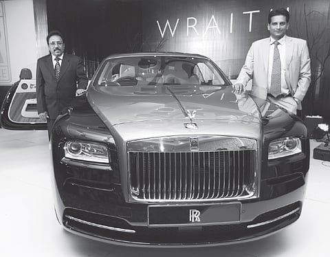 Rolls royce rolls out 'Wraith'