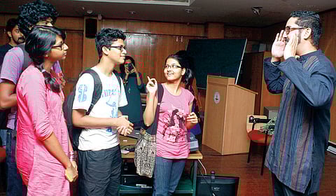 Of Butterflies, Dead Pixels and Other Ideas