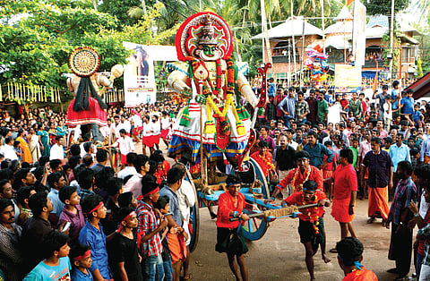 Fierce Battle in Thiruvannur Sees Annihilation of Asuras