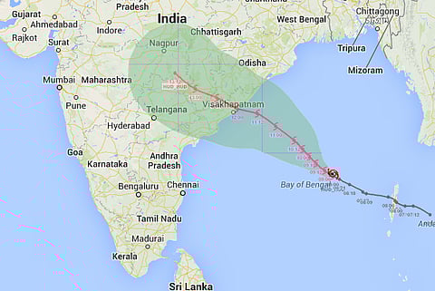 Cyclone Hudhud Moving Westnorth Westward from Bay of Bengal