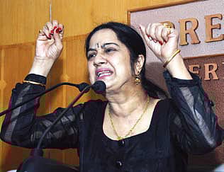 Actor Kalpana during a press meet to clarify the fake news of joing in AAP in Kochi on Friday. | Suresh Nampoothiri