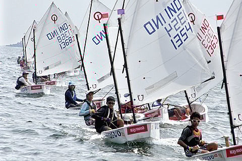 Children Sailing All The Way into The Asian Games