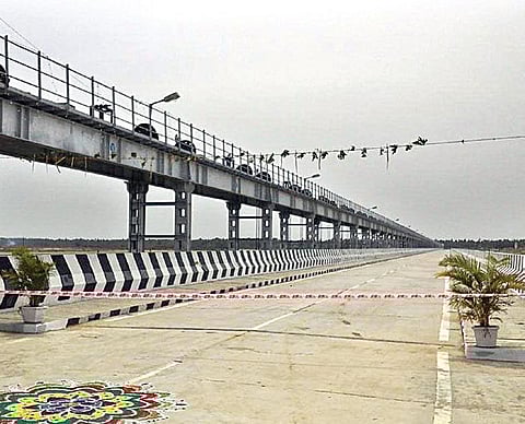 Jaya Shows Way for Intra-linking Rivers