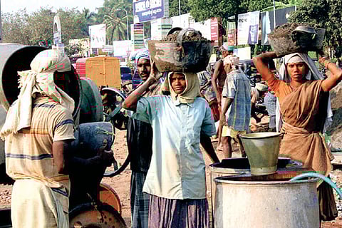 No records means no rights for city’s migrant labourers