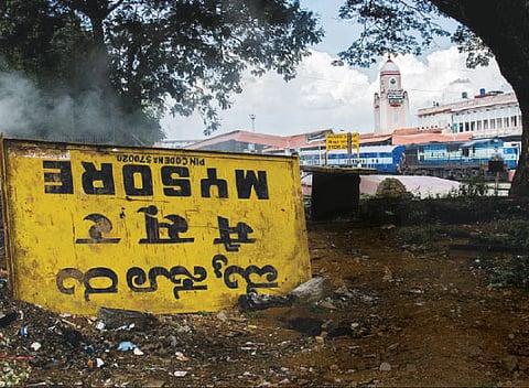 A Picture of India Pining