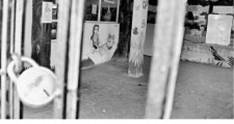 Worried Parents Want School Reopened