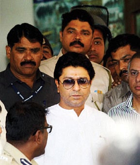 Glare on Raj Thackeray’s Vision as MNS Workers Grope in the Dark