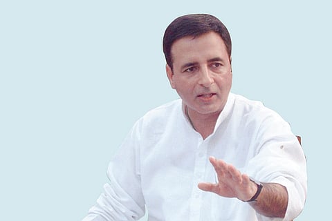 Congress Demands Immediate Sacking of Swaraj, Raje