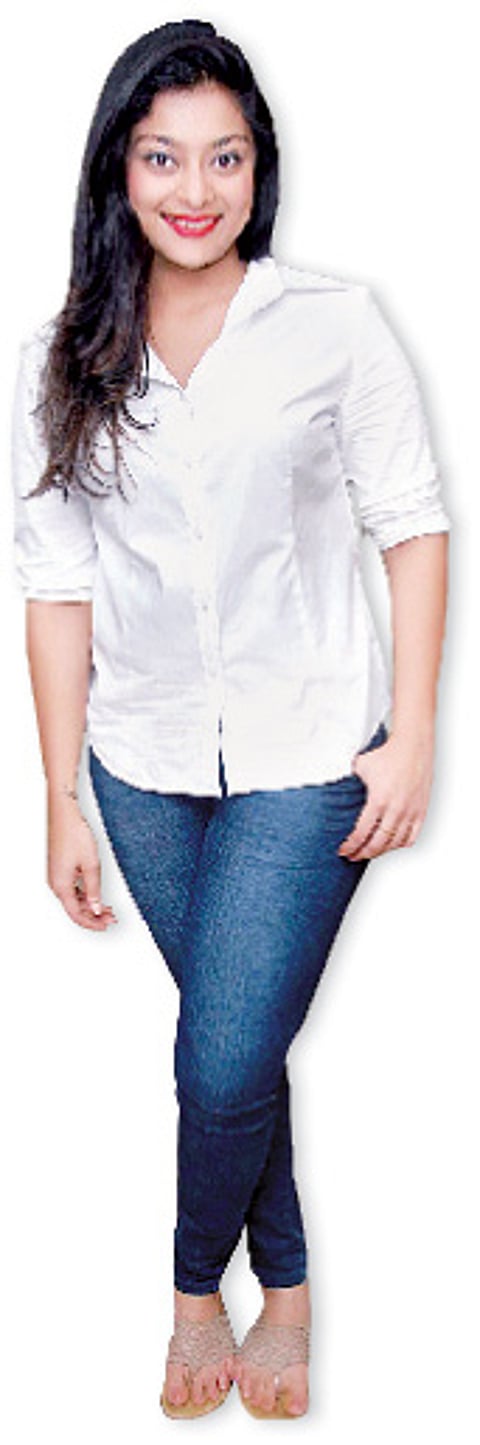 Soundarya Under Pressure to Be Like Mom Jayamala