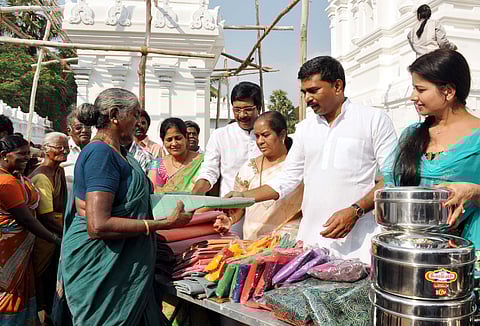 MEIL Chief Vows to Turn Dokiparru into Model Village