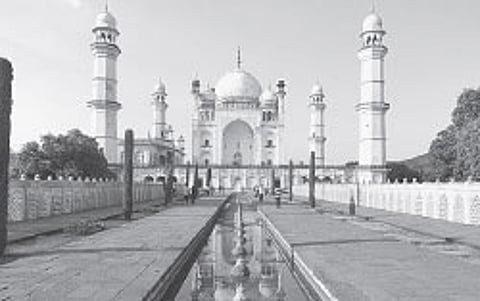 Visiting the poor man’s Taj Mahal