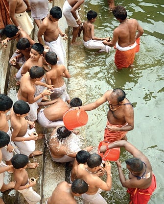 ‘Kuthiyottam’ Begins at Attukal Temple