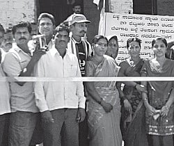 Couple Walks to Delhi for Pro-men Laws