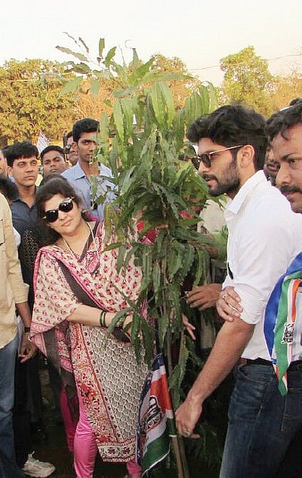 Raj’s Son Amit Climbs Family Politics Tree with a Green Cause