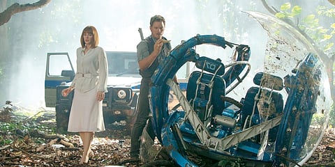 'Jurassic World' to Become Fastest Film to Cross $1 bn