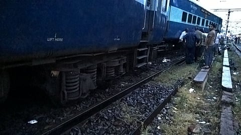 Two Bangalore Mail Coaches Derails Near Chennai Central, All Passenger Safe