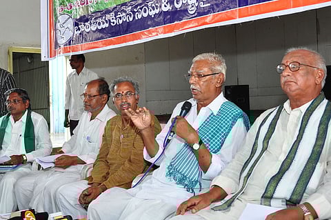 'Anti-farmer' Policies of TD Government Flayed