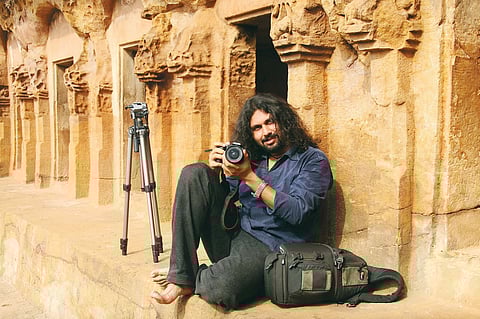 An Auteur's Search for Truth