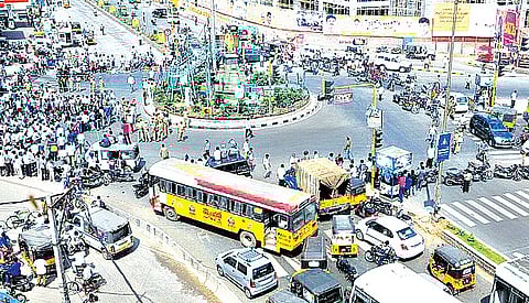 4-laning of Vijayawada-Bandar Road, Flyover at Benz Circle Soon: MP