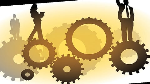 Bringing Learners and Experts Together