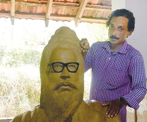 Giving 'Life' to Great Personalities