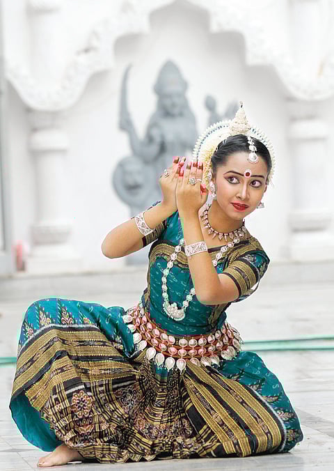 Taking Rhythm Across the Line