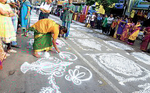 A Grand Carpet of Dots
