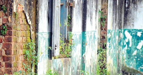 A Heritage School Badly in Need of New Buildings