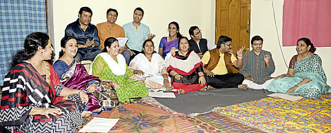 Techie, Banker and Media Folks Form a Musical Group